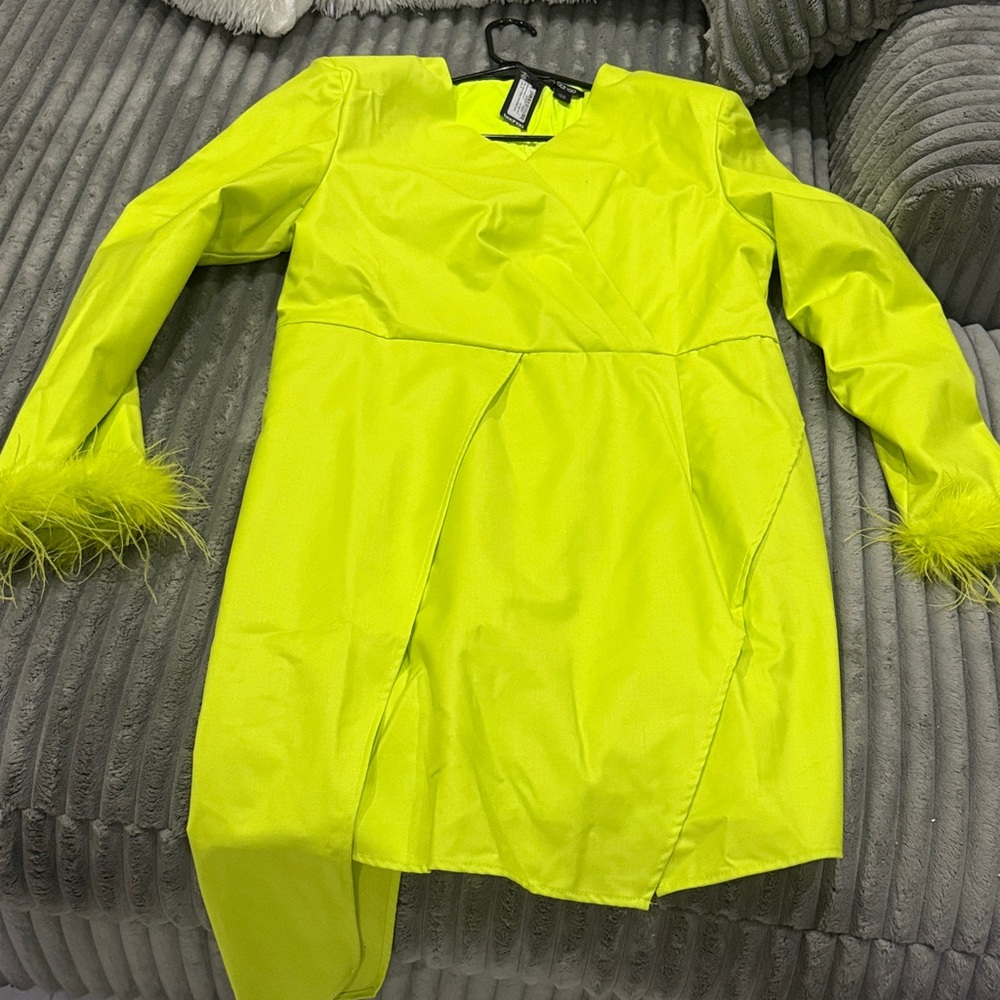 Boohoo Plus Neon Yellow Midi Dress